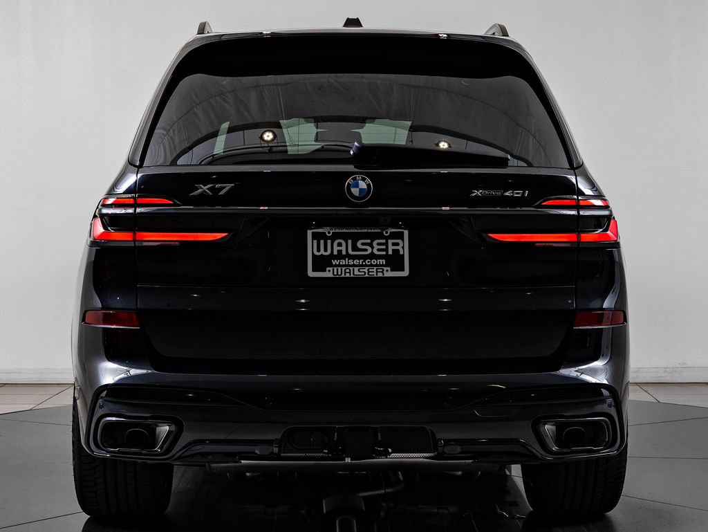 New 2027 BMW X7 xDrive40i w/ M Sport Package AWD/4WD image 7