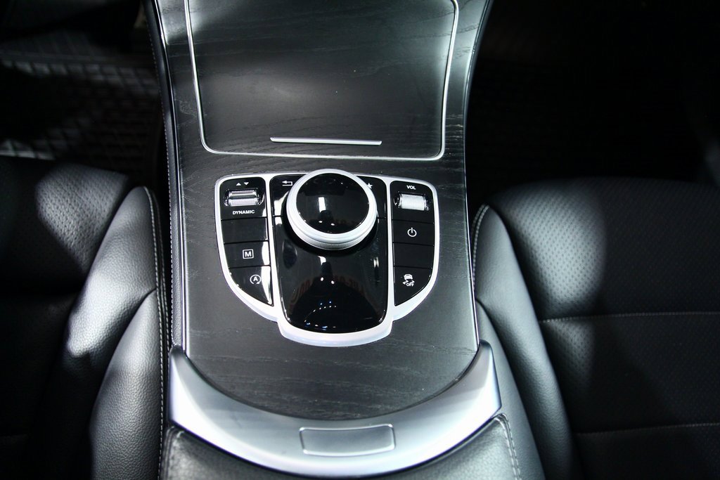 Used 2019 Mercedes-Benz GLC 300 4MATIC image 21