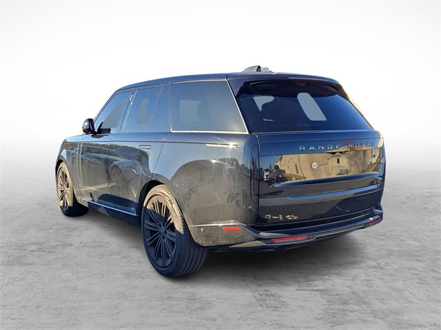 Used 2023 Land Rover Range Rover First Edition image 6