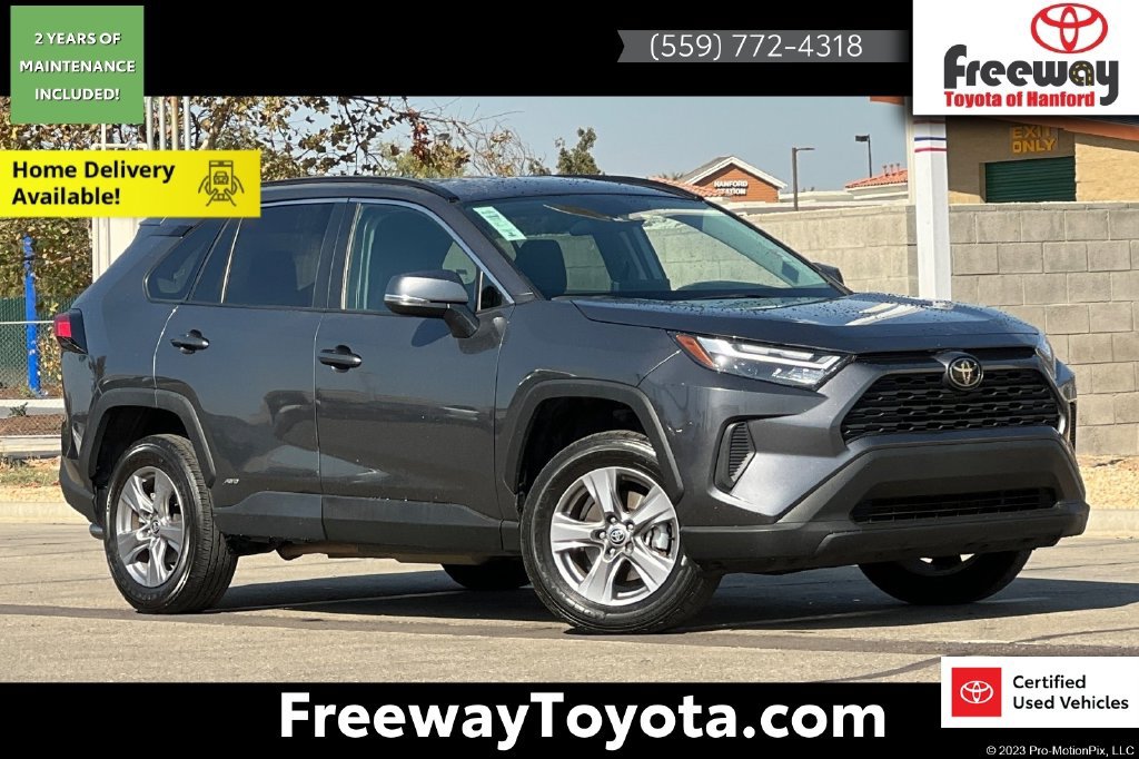 Certified 2025 Toyota RAV4 XLE AWD/4WD image 1