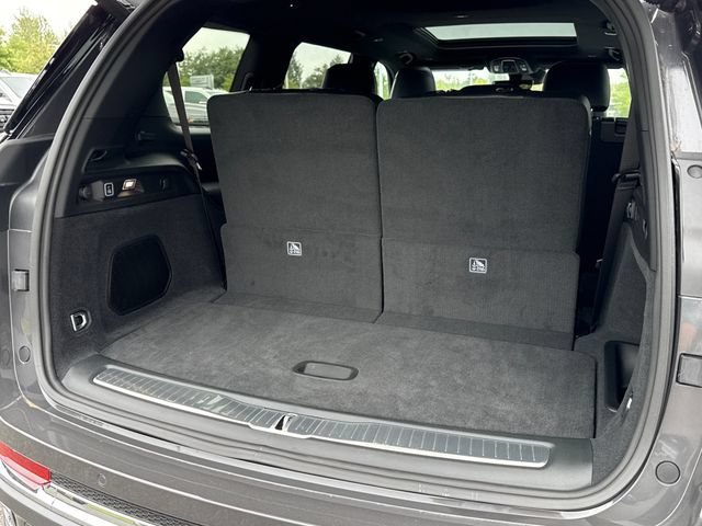New 2025 Jeep Grand Cherokee L Overland AWD/4WD image 19