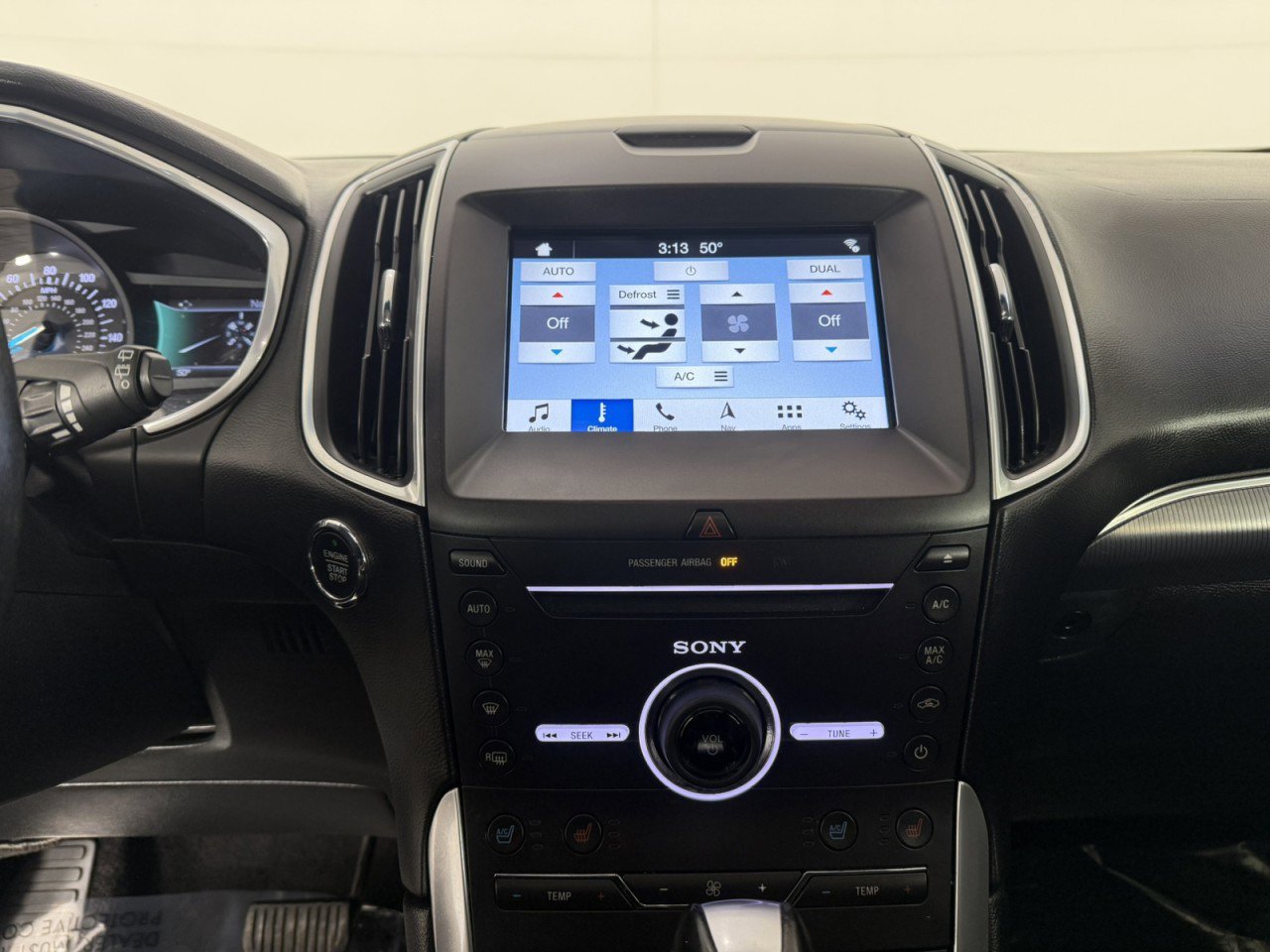 Used 2016 Ford Edge Titanium w/ Equipment Group 301A image 20