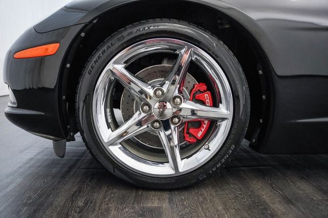 Used 2011 Chevrolet Corvette Coupe w/ Preferred Equipment Group RWD image 37
