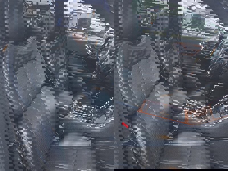 Used 2019 Lincoln Continental Select image 26