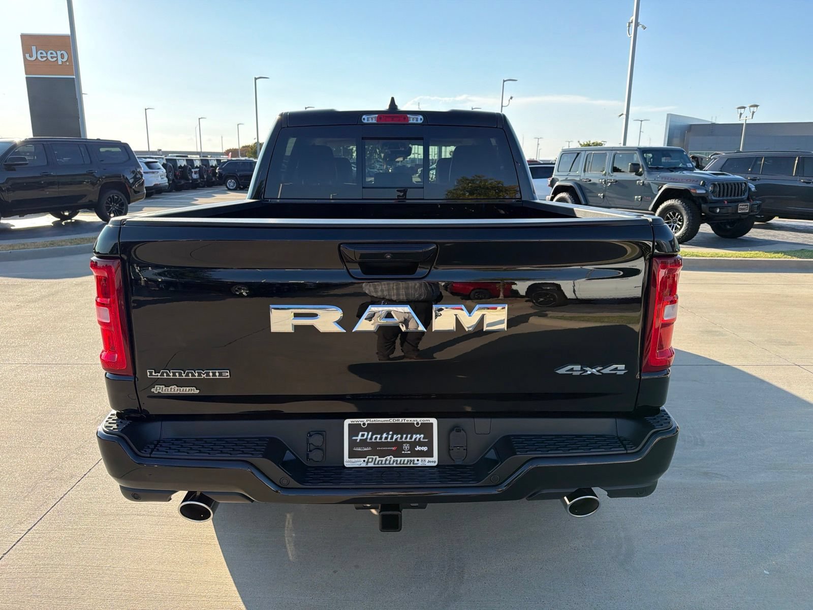 New 2027 RAM 1500 Laramie AWD/4WD image 4