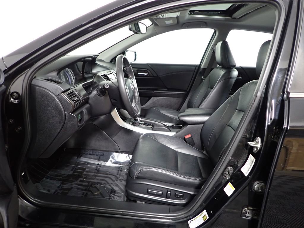 Used 2015 Honda Accord EX-L image 23