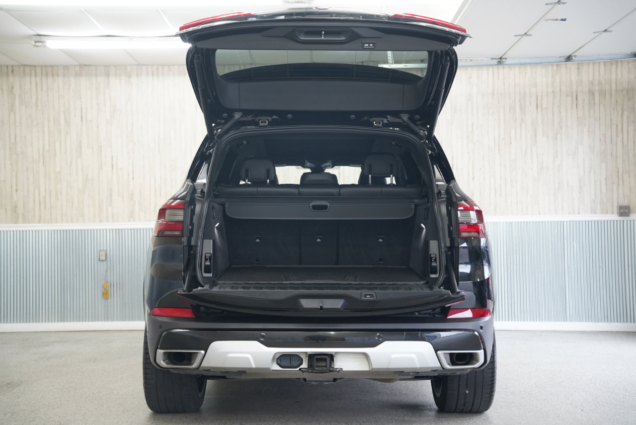 Used 2023 BMW X5 xDrive40i w/ Premium Package image 40