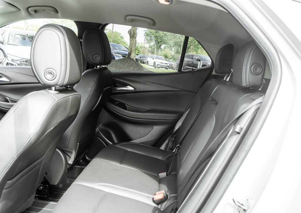 Used 2024 Buick Encore GX Sport Touring w/ Comfort Package AWD/4WD image 22
