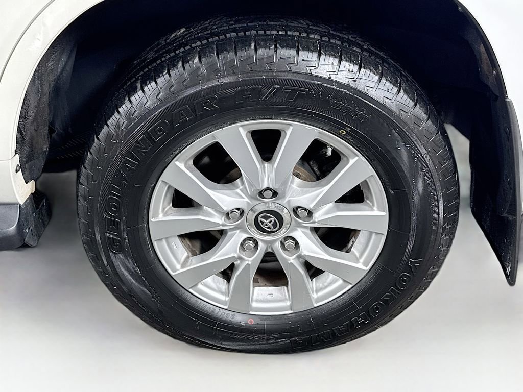 Certified 2020 Toyota Land Cruiser image 12
