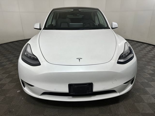 Used 2021 Tesla Model Y Long Range image 8