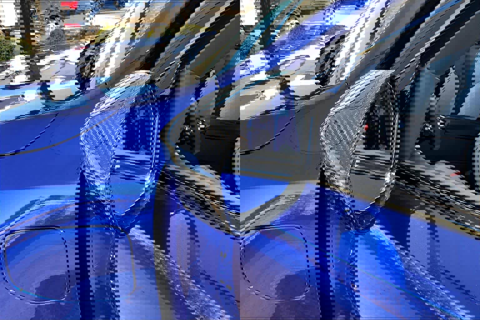 Used 2025 BMW M5 w/ Carbon Package image 15