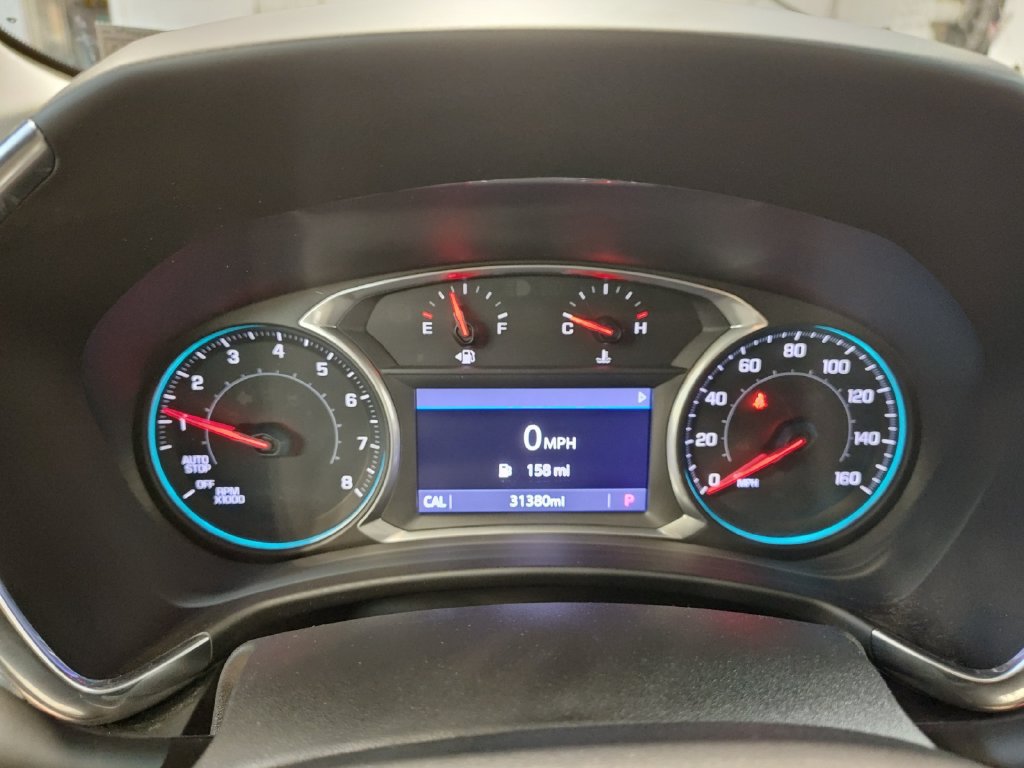 Used 2022 Chevrolet Equinox Premier AWD/4WD image 18
