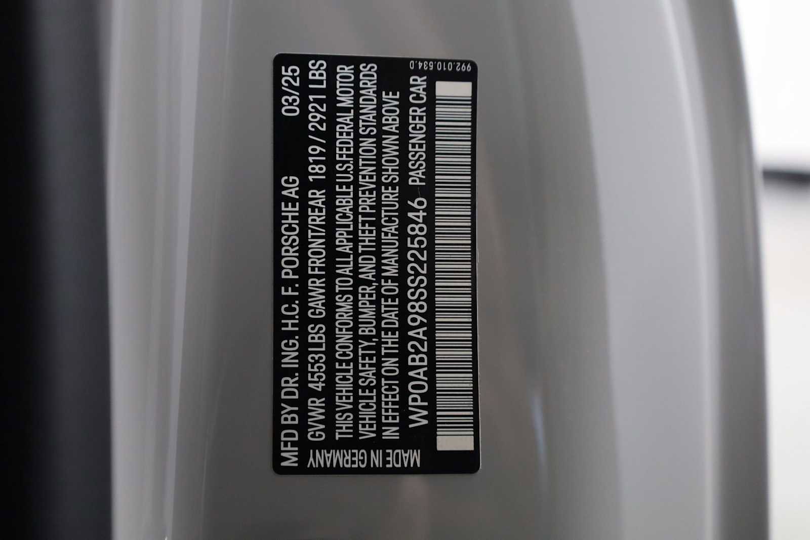 Used 2025 Porsche 911 Carrera 4 GTS AWD/4WD image 43