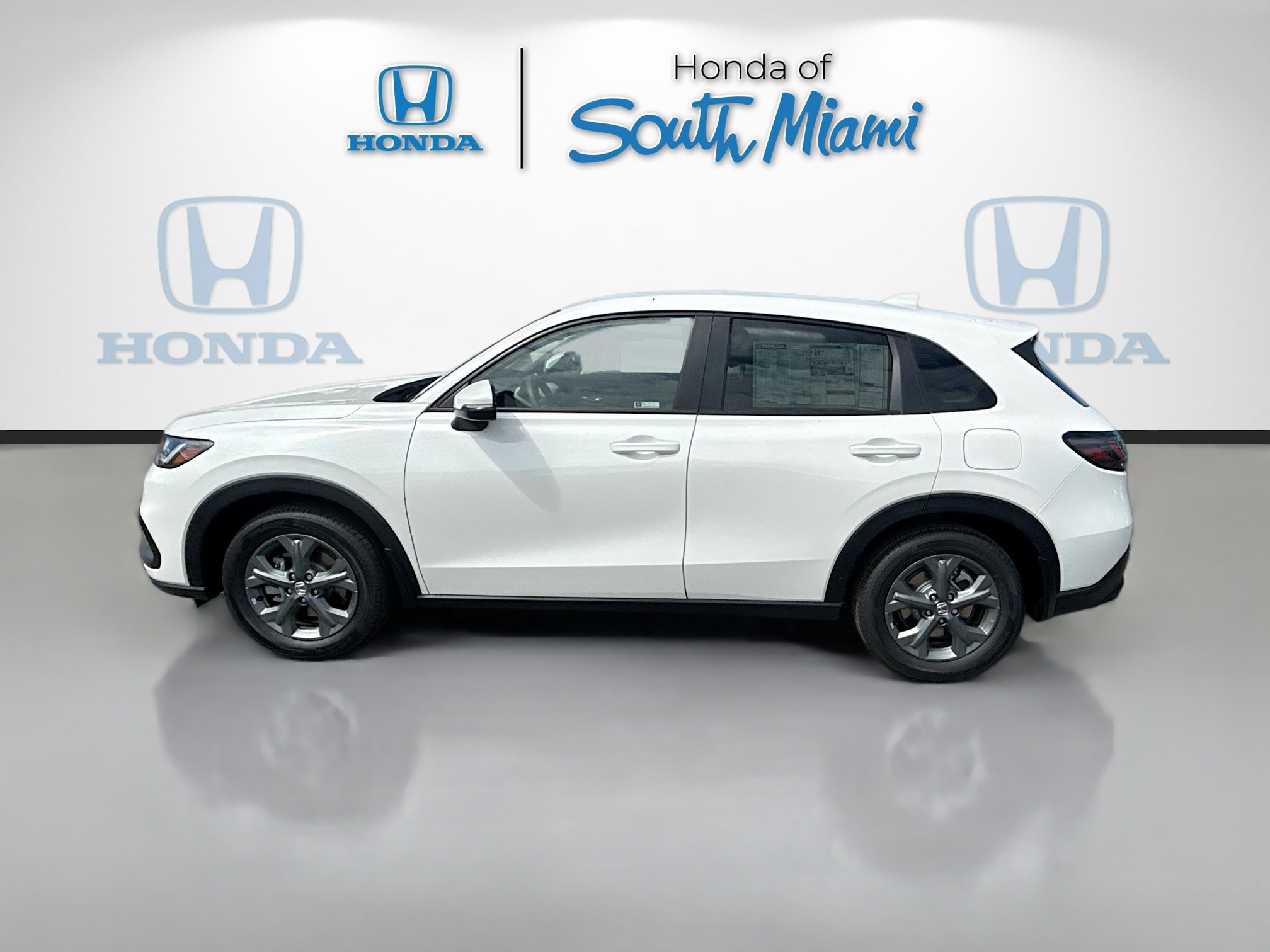 New 2026 Honda HR-V LX image 4