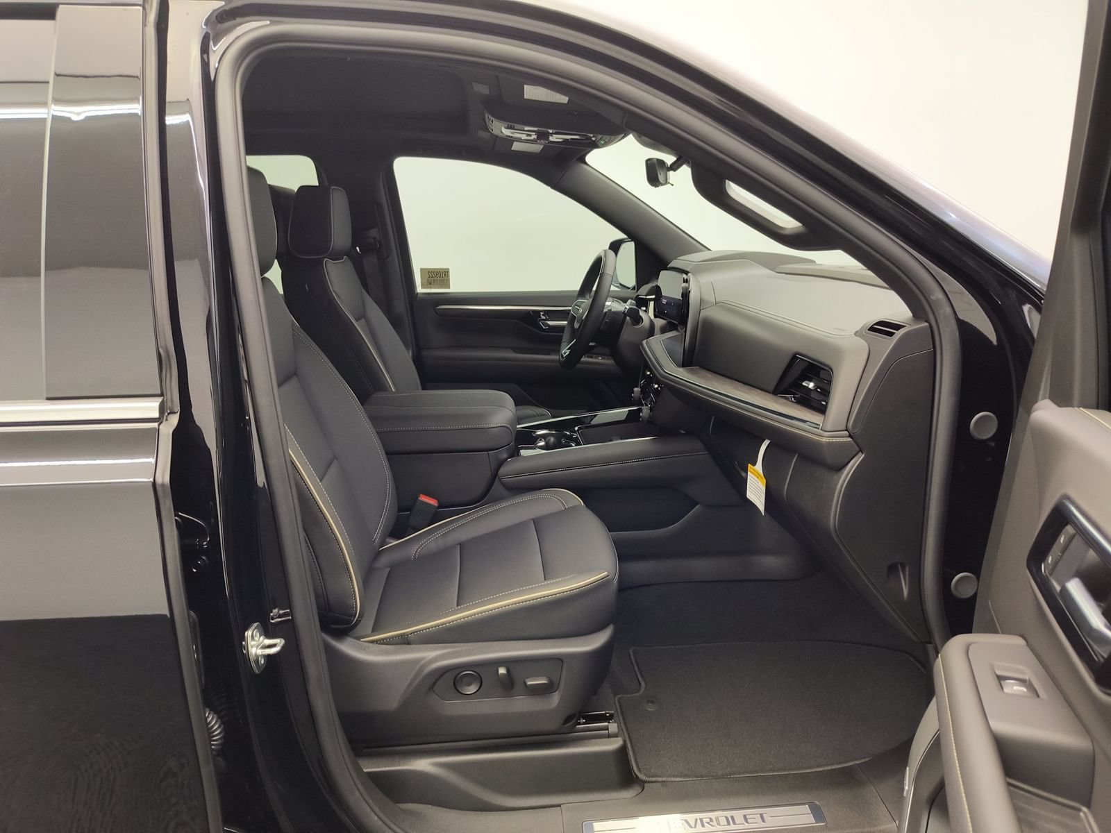 New 2026 Chevrolet Tahoe Premier AWD/4WD image 32