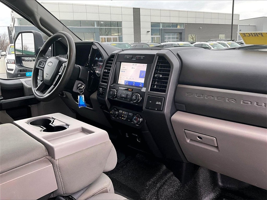 Used 2021 Ford F250 XL w/ STX Appearance Package image 14