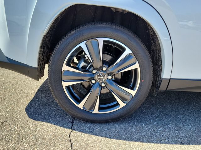 New 2026 Lexus UX 300h AWD image 5
