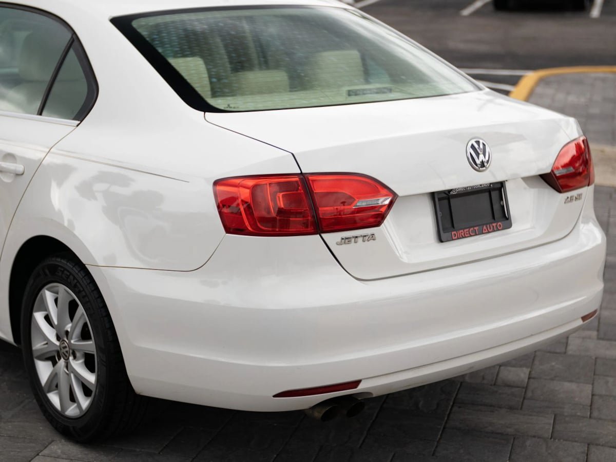 Used 2013 Volkswagen Jetta SE FWD image 7