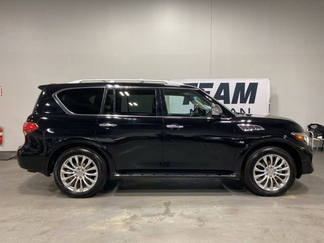 Used 2016 INFINITI QX80 4WD w/ Deluxe Technology Package image 8