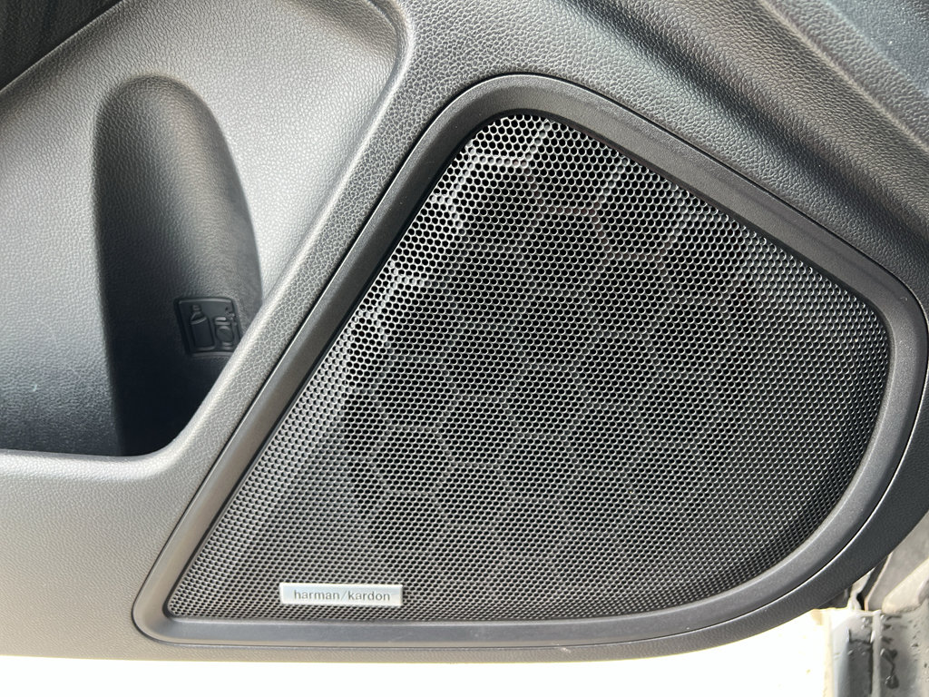 Used 2022 Subaru Outback Touring XT image 25