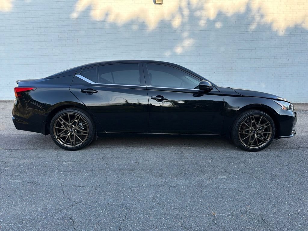 Used 2025 Nissan Altima 2.5 SR