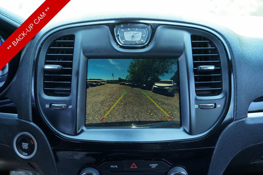 Used 2019 Chrysler 300 S image 12