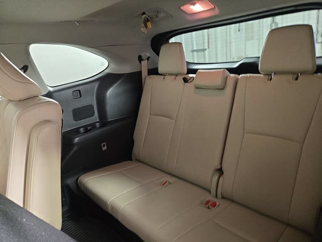 Used 2022 Toyota Highlander Platinum AWD/4WD image 16