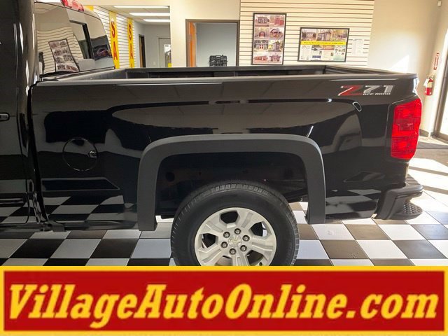 Used 2018 Chevrolet Silverado 1500 LT w/ All Star Edition AWD/4WD image 10