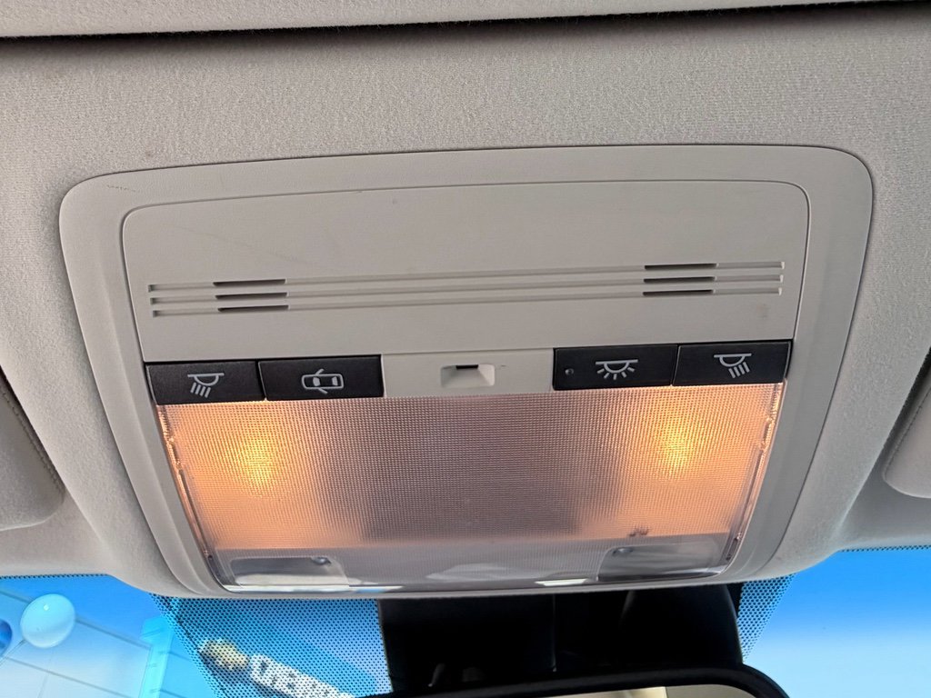 Used 2010 Lexus IS 250C image 14