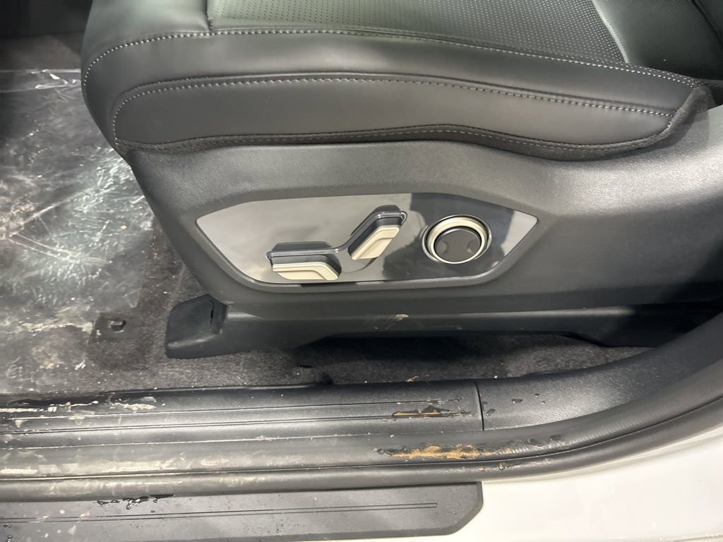 New 2027 Kia Telluride S image 10