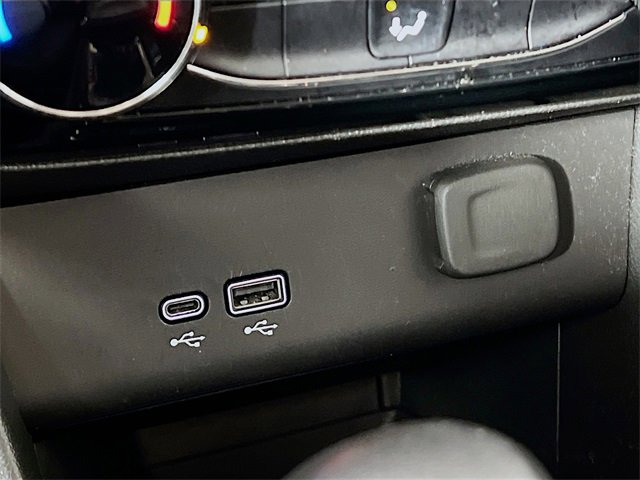 Used 2024 Buick Encore GX Sport Touring image 20