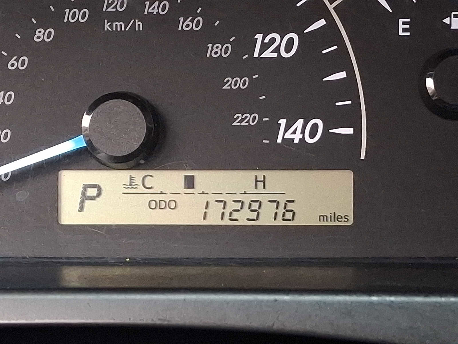 Used 2012 Toyota Camry L image 20