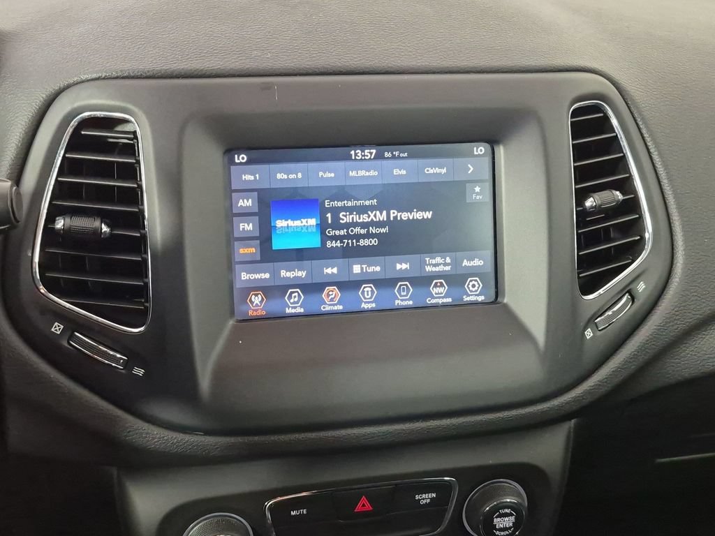Used 2020 Jeep Compass Latitude FWD image 20