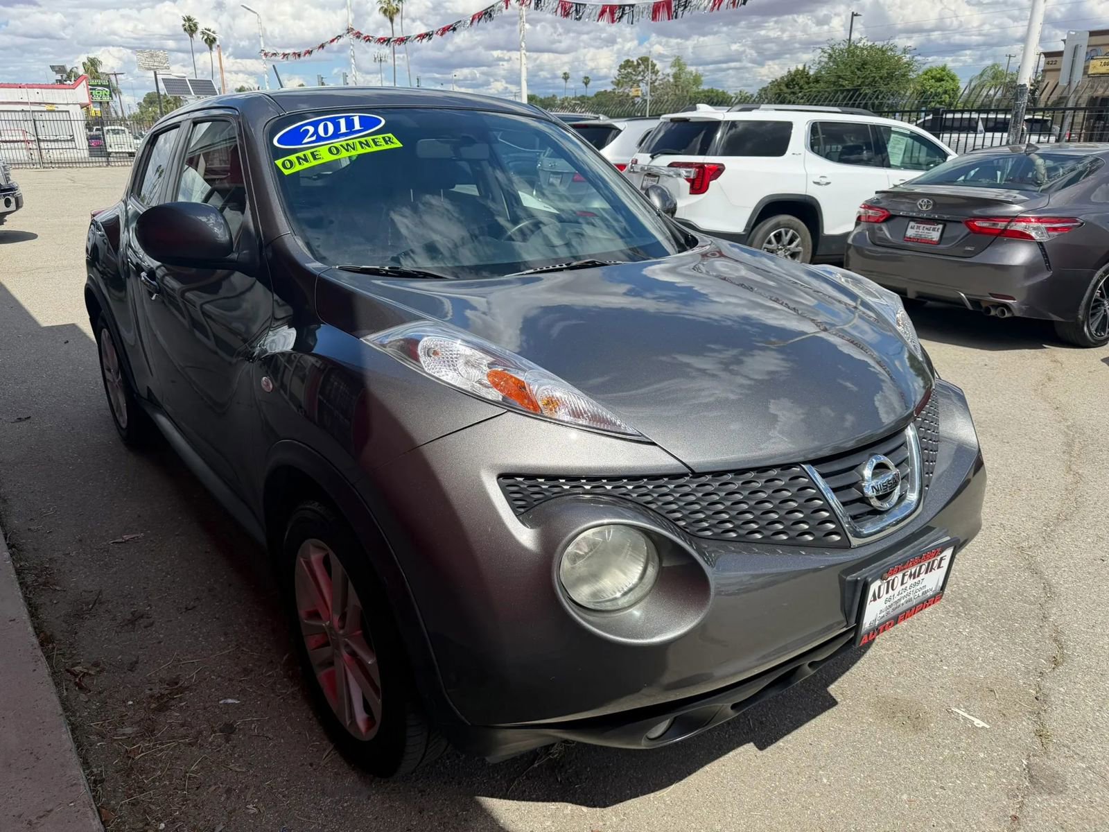 Used 2011 Nissan Juke SL image 4