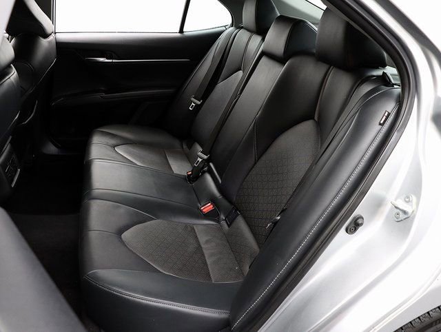 Used 2023 Toyota Camry XSE image 11