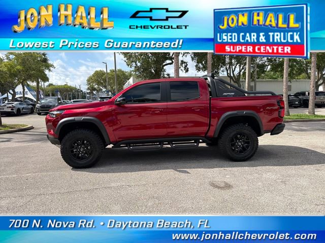 Used 2025 Chevrolet Colorado ZR2 w/ Midnight Edition AWD/4WD image 4
