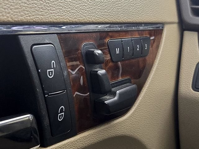 Used 2013 Mercedes-Benz E 350 Cabriolet image 24