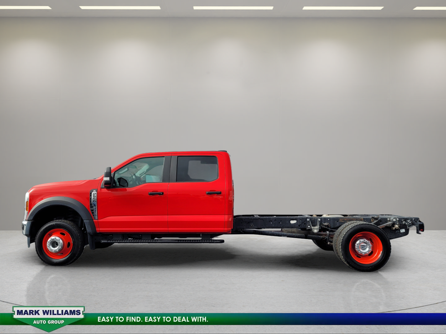 Used 2024 Ford F550 4x4 Crew Cab Super Duty image 7