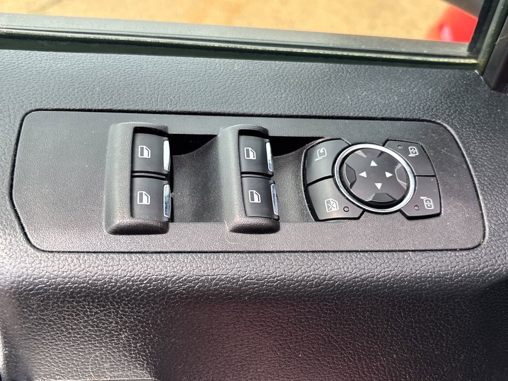 Used 2018 Ford F150 Lariat w/ Equipment Group 502A Luxury image 8