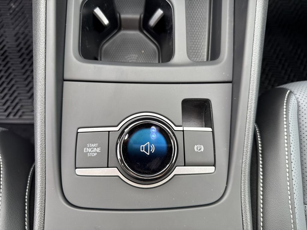 New 2026 Volkswagen Tiguan SE FWD image 20