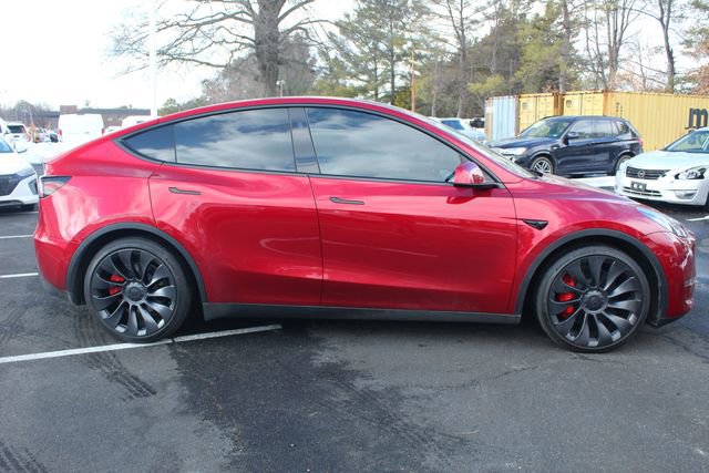 Used 2025 Tesla Model Y Performance image 10