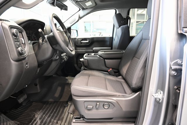 New 2026 Chevrolet Silverado 1500 Custom Trail Boss w/ Dark Appearance Package image 10