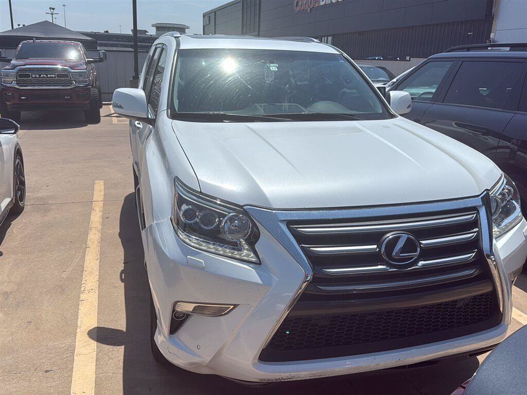 Used 2017 Lexus GX 460 Premium AWD/4WD image 8