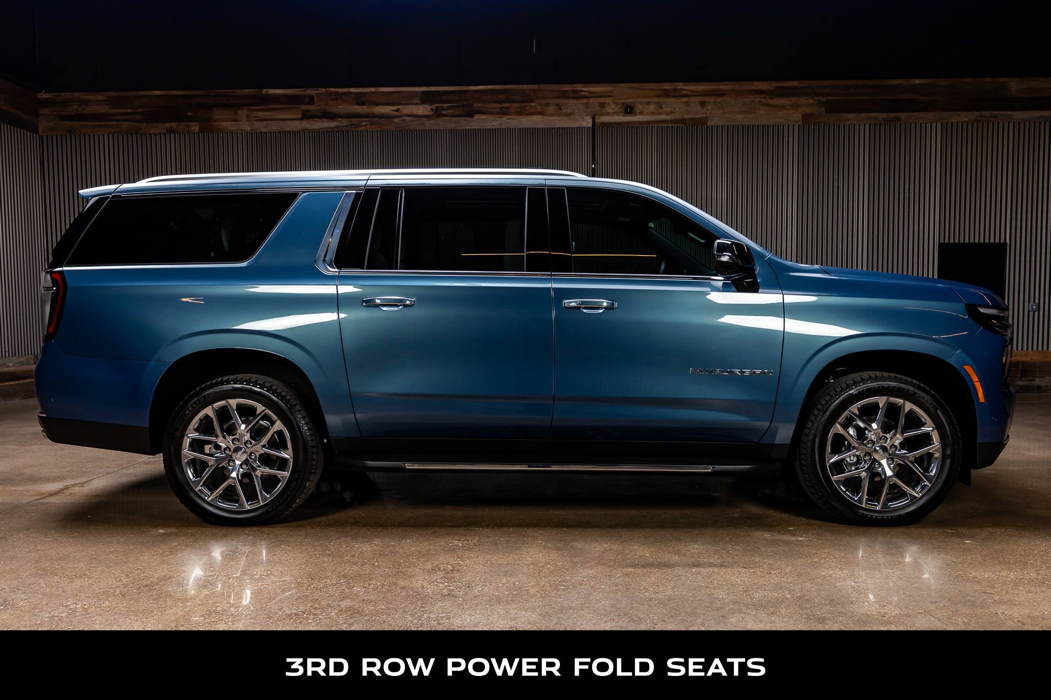 Used 2025 Chevrolet Suburban Premier w/ Sun And Tow Package image 10