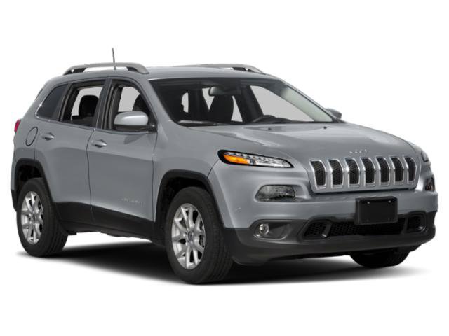 Used 2015 Jeep Cherokee Latitude AWD/4WD image 9