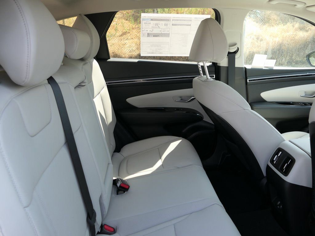 New 2024 Hyundai Tucson Limited image 23