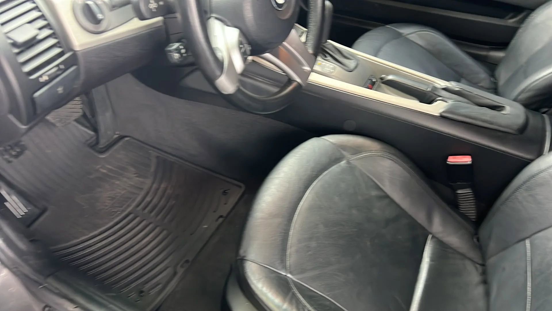 Used 2004 BMW Z4 2.5i image 21
