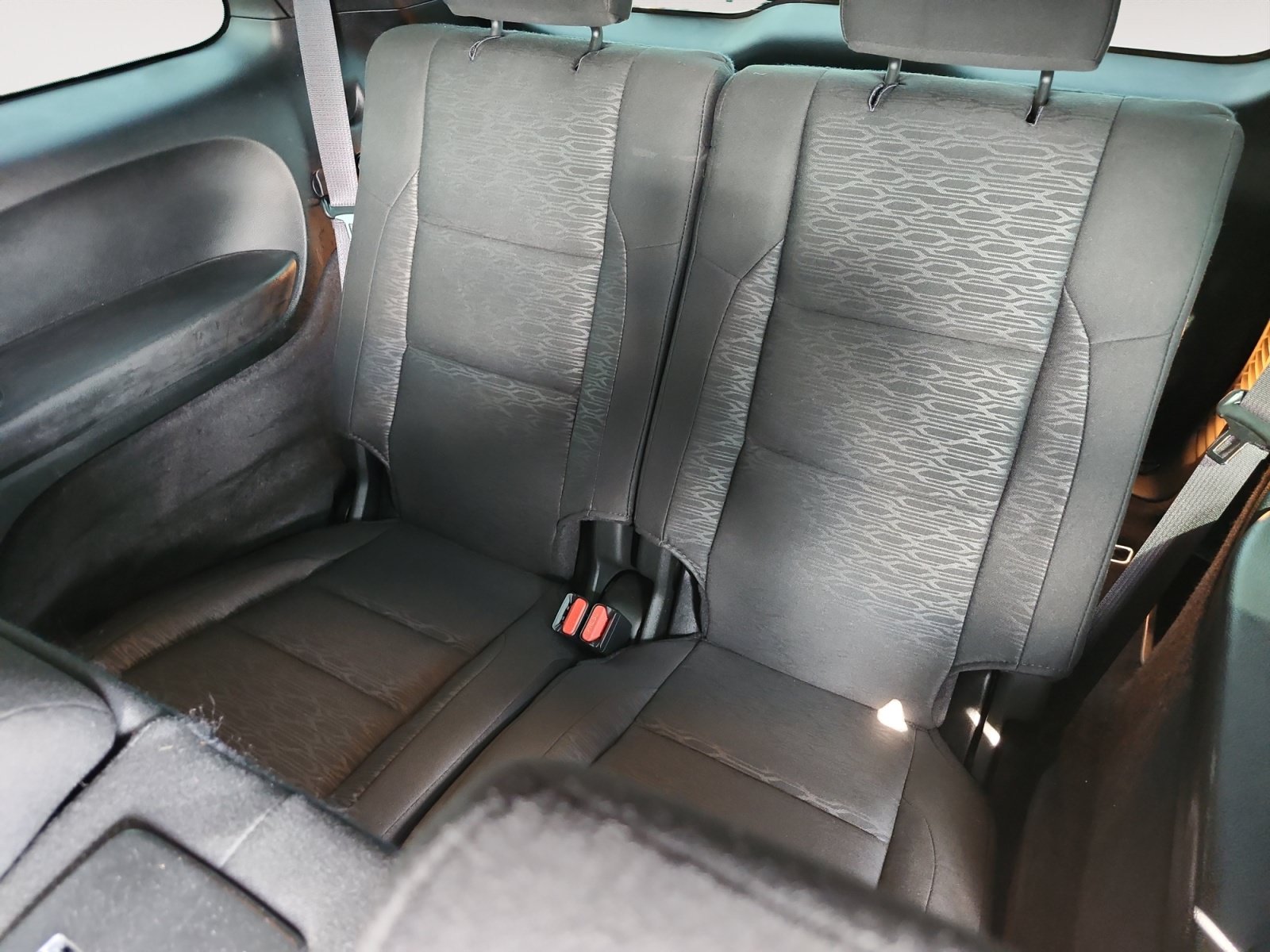 Used 2023 Dodge Durango SXT w/ SXT Blacktop Group AWD/4WD image 15