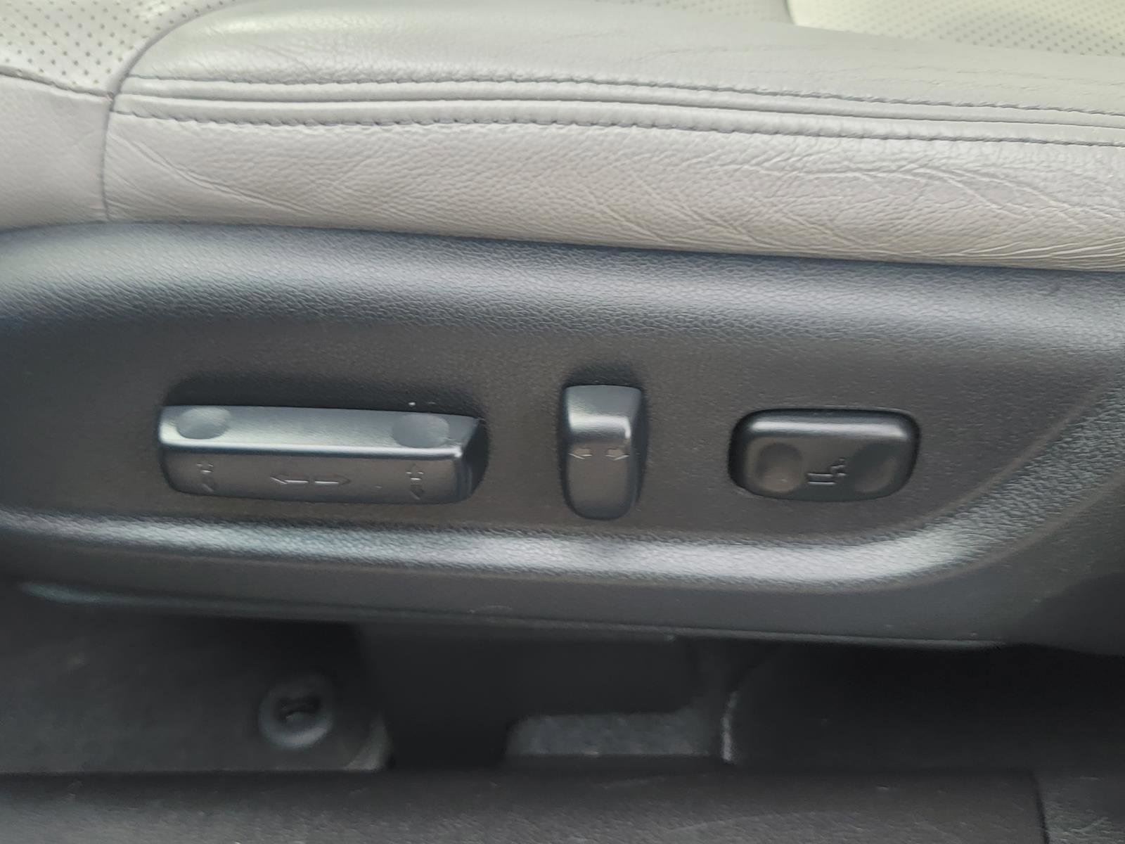 Used 2015 Honda CR-V EX-L image 31