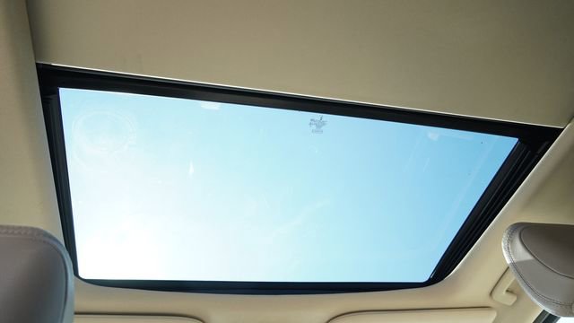 Used 2024 Ford Expedition Limited image 19